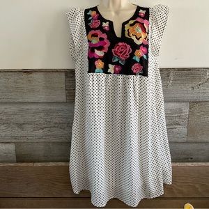 Savanna Jane Shift Dress Floral Embroidered Polkadot size small